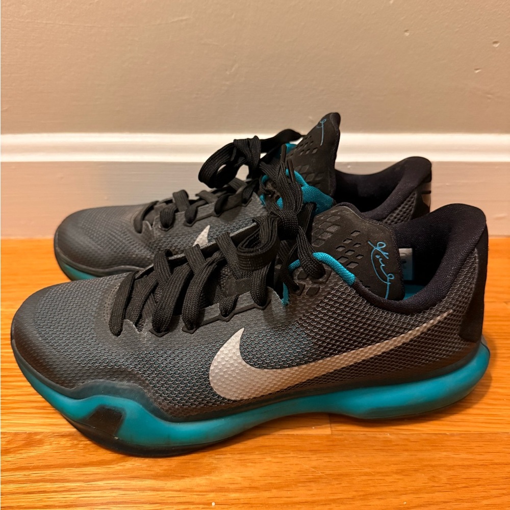 Nike Kobe 10 Liberty Basketball Sneakers - Men’s Size 7.5
